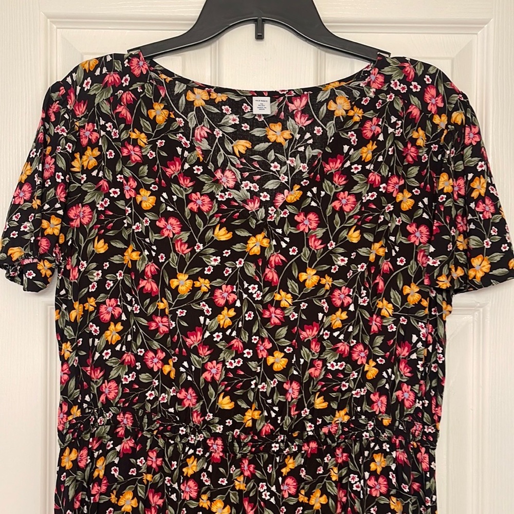 Old Navy Black Floral Dress V Neck Elastic Waistband Pink Yellow White Flowers